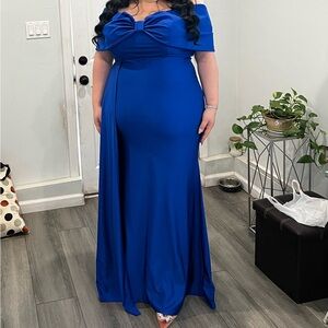 Electric Blue 🎀 Evening Gown